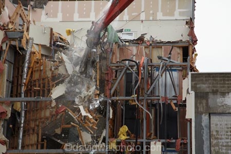 Canterbury;Canterbury-Earthquake;Christchurch;Christchurch-Earthquake;Colombo-St;Colombo-Street;damage;demolish;demolished;demolishing;demolishon;demolition;demolition-crane;demolition-digger;demolition-machine;earthquake;earthquake-damage;Earthquake_damaged-building;earthquakes;N.Z.;New-Zealand;NZ;S.I.;South-Is;South-Island;wrecker