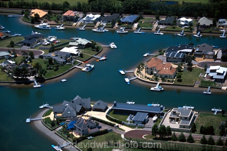 aerials;boat;boats;coast;cruiser;elite;harbor;harbors;harbour;harbours;launch;lifestyle;luxurious;luxury;marina;moor;moored;mooring;moors;sailboat;suburb;suburbs;upmarket-suburban-development;water;waterfront;waterfront-suburb;yacht