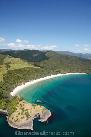 3970;aerial;aerial-photo;aerial-photograph;aerial-photographs;aerial-photography;aerial-photos;aerial-view;aerial-views;aerials;beach;beaches;coast;coastal;coastline;coastlines;coasts;coromandel;coromandel-peninsula;crescent;crescents;foreshore;island;Motuto-Pt;Motutu-Point;N.I.;N.Z.;new;New-Chums-Beach;New-Zealand;NI;north;North-Is;north-is.;North-Island;NZ;ocean;peninsula;sand;sandy;sea;shore;shoreline;shorelines;shores;Waikato;Wainuiototo-Bay;water;Whangapoua;zealand
