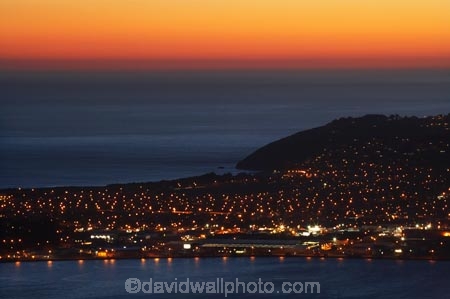 city-light;city-lights;coast;coastal;coastline;coastlines;coasts;Dunedin;Dunedin-City;dusk;evening;harbor;harbors;harbour;harbours;light;lights;N.Z.;New-Zealand;night;night-time;nightfall;NZ;ocean;oceans;orange;Otago;Otago-Harbour;Pacific-Ocean;S.I.;sea;shore;shoreline;shorelines;shores;SI;sky;South-Is.;South-Island;sunset;sunsets;twilight;view-from-Signal-Hill-Lookout