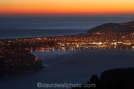 city-light;city-lights;coast;coastal;coastline;coastlines;coasts;Dunedin;Dunedin-City;dusk;evening;harbor;harbors;harbour;harbours;light;lights;N.Z.;New-Zealand;night;night-time;nightfall;NZ;ocean;oceans;orange;Otago;Otago-Harbour;Pacific-Ocean;S.I.;sea;shore;shoreline;shorelines;shores;SI;sky;South-Is.;South-Island;sunset;sunsets;twilight;view-from-Signal-Hill-Lookout