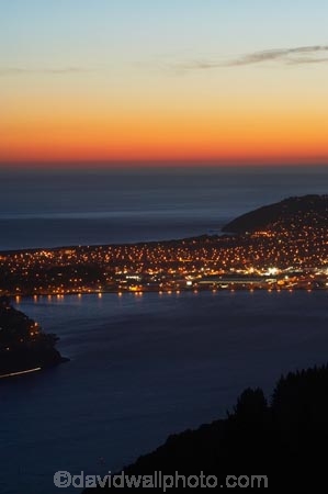city-light;city-lights;coast;coastal;coastline;coastlines;coasts;Dunedin;Dunedin-City;dusk;evening;harbor;harbors;harbour;harbours;light;lights;N.Z.;New-Zealand;night;night-time;nightfall;NZ;ocean;oceans;orange;Otago;Otago-Harbour;Pacific-Ocean;S.I.;sea;shore;shoreline;shorelines;shores;SI;sky;South-Is.;South-Island;sunset;sunsets;twilight;view-from-Signal-Hill-Lookout