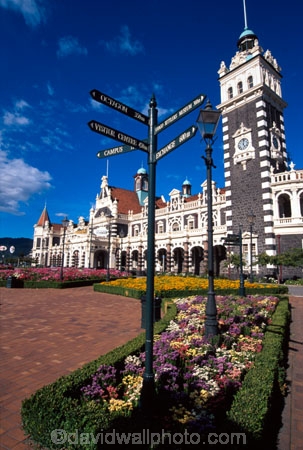 architect;architecture;basalt;clock;Dunedins-moto-secundo-curo;Dunedins-motto-secundo-curo;Flemish-Renaissance-style;floor-panels;George-A-Troup;Gingerbread-George;historic;historical;history;i-prosper-and-am-cautious;limestone;mosaic-tiles;motto;New-Zealand-Railways;red-marseille-tiles;secundo-curo;tower;towers
