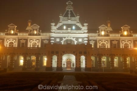 1906;architecture;building;buildings;Dunedin;Dunedin-Railway-Station;Flemish-Renaissance-style;fog;foggy;George-A-Troup;Gingerbread-George;heritage;Historic;historic-building;historic-buildings;Historic-Railway-Station;historical;historical-building;historical-buildings;history;mist;misty;N.Z.;New-Zealand;night;night-time;night_time;NZ;old;Otago;rail-station;rail-stations;railway;railway-station;railway-stations;railways;S.I.;SI;South-Is.;South-Island;tradition;traditional;train-station;train-stations;winter