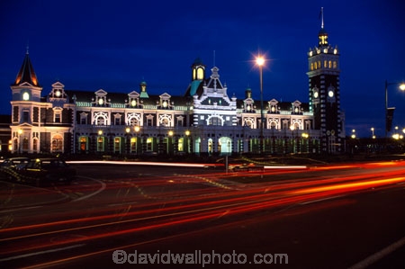 architect;architecture;basalt;clock;Dunedins-moto-secundo-curo;Dunedins-Motto;dusk;Flemish-Renaissance-style;floor-panels;George-A-Troup;Gingerbread-George;historic;historical;history;i-prosper-and-am-cautious;limestone;mosaic-tiles;New-Zealand-Railways;night;nighttime;red-marseille-tiles;secundo-curo;time-lapse;timelapse;tower;towers