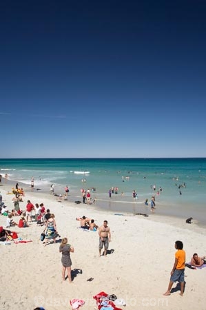 beach;beaches;coast;coastal;coastline;crowd;crowds;Dunedin;fun;hot;leisure;N.Z.;New-Zealand;NZ;ocean;oceans;Otago;people;play;S.I.;Saint-Clear-Beach;sand;sandy;sea;seas;shore;shoreline;SI;South-Is.;South-Island;St-Clair-Beach;St.-Clair-Beach;summer;summertime;sunbathe;sunbathing;swimmers;swimming