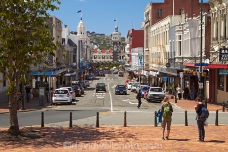 boutique;boutiques;C.B.D;car;car-parks;cars;CBD;Central-Business-District;commerce;commercial;Dunedin;Dunedin-Railway-Station;historic-Railway-Station;Lower-Stuart-St;Lower-Stuart-St.;Lower-Stuart-Street;Lwr-Stuart-St;N.Z.;New-Zealand;NZ;Octagon;Otago;parking;pedestrians;people;person;retail;retail-store;retailer;retailers;S.I.;shop;shopper;shoppers;shopping;shops;SI;South-Is;South-Island;store;stores;street-scene;street-scenes;The-Octagon;traffic;vehicle;vehicles
