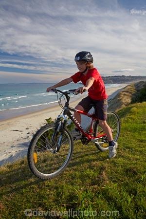 bicycle;bicycles;bike;bikes;boy;boys;cycle;cycler;cyclers;cycles;cyclist;cyclists;Dunedin;John-Wilson-Drive;John-Wilson-Ocean-Drive;mountain-bike;mountain-biker;mountain-bikers;mountain-bikes;mtn-bike;mtn-biker;mtn-bikers;mtn-bikes;N.Z.;New-Zealand;NZ;Otago;push-bike;push-bikes;push_bike;push_bikes;pushbike;pushbikes;recreation;S.I.;Saint-Kilda-Beach;SI;South-Is;South-Island;St-Kilda-Beach;Sth-Is;young-boy;young-boys;young-mountain-biker;mountain;biking;cycling;
