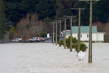 bad-weather;closed-road;deluge;Dunedin;extreme-weather;flood;flood-water;flood-waters;flooded-road;flooded-Taieri-River;flooding;floods;floodwater;floodwaters;Henley;Henley-Berwick-Rd;Henley-Berwick-Road;Henley_Berwick-Rd;Henley_Berwick-Road;high-water;inundate;N.Z.;New-Zealand;NZ;on-flood;Otago;river;rivers;road-closed;S.I.;SI;South-Is;South-Is.;South-Island;Sth-Is;swollen-river;Taieri;Taieri-Plain;Taieri-Plains;Taieri-River;Taieri-River-in-flood;water;weather;wet