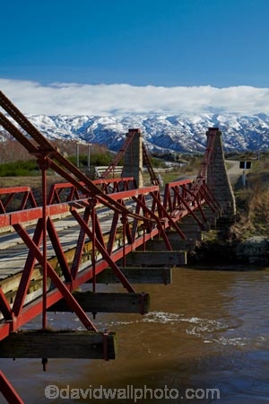 bridge;bridges;heritage;historic;historic-bridge;historic-bridges;historic-place;historic-places;historic-site;historic-sites;Historic-Suspension-Bridge;historical;historical-place;historical-places;historical-site;historical-sites;history;Middlemarch;N.Z.;New-Zealand;NZ;old;Otago;range;ranges;road-bridge;road-bridges;Rock-amp;-Pillar-Range;Rock-and-Pillar-Range;S.I.;SI;snow-capped;snow_capped;snowcapped;snowy;South-Is;South-Is.;South-Island;Sth-Is;Strath-Taieri;suspension-bridge;suspension-bridges;Sutton;Sutton-Bridge;Sutton-Suspension-Bridge;Taieri-River;tradition;traditional;traffic-bridge;traffic-bridges