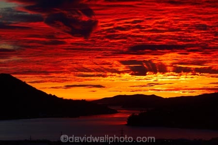 break-of-day;calm;cloud;clouds;coast;coastal;coastline;coastlines;coasts;dawn;dawning;daybreak;Dunedin;first-light;harbor;harbors;harbour;harbours;morning;N.Z.;New-Zealand;NZ;ocean;oceans;orange;Otago;Otago-harbor;Otago-Harbour;Otago-Peninsula;S.I.;sea;serene;shore;shoreline;shorelines;shores;SI;skies;sky;smooth;South-Is;South-Is.;South-Island;Sth-Is;still;sunrise;sunrises;sunup;tranquil;twilight;water