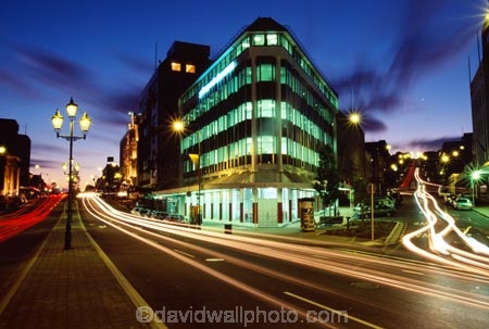 street;streets;dusk;night;dark;lights;corner;wedge;angle;hill;uphill;up-hill