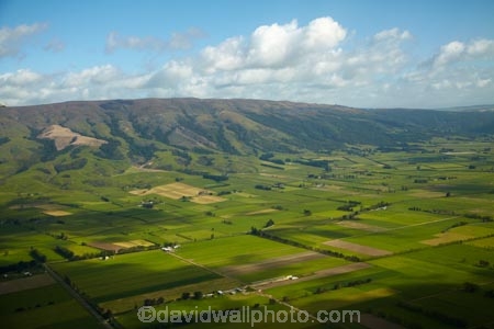 aerial;aerial-image;aerial-images;aerial-photo;aerial-photograph;aerial-photographs;aerial-photography;aerial-photos;aerial-view;aerial-views;aerials;agricultural;agriculture;country;countryside;Dunedin;farm;farming;farmland;farms;field;fields;green;lush-farmland;Maungatua;Maungatuas;meadow;meadows;N.Z.;New-Zealand;NZ;Otago;paddock;paddocks;pasture;pastures;rural;South-Is;South-Island;Sth-Is;Taieri;Taieri-Plain;Taieri-Plains