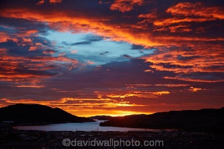 break-of-day;calm;cloud;clouds;coast;coastal;coastline;coastlines;coasts;dawn;dawning;daybreak;Dunedin;first-light;harbor;harbors;harbour;harbours;morning;N.Z.;New-Zealand;NZ;ocean;oceans;orange;Otago;Otago-harbor;Otago-Harbour;Otago-Peninsula;placid;quiet;reflected;reflection;reflections;S.I.;sea;serene;shore;shoreline;shorelines;shores;SI;skies;sky;smooth;South-Is;South-Is.;South-Island;Sth-Is;still;sunrise;sunrises;sunup;tranquil;twilight;water