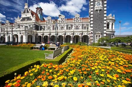 1906;architecture;building;buildings;city-gardens;clock;clock-tower;clock-towers;color;colorful;colors;colour;colourful;colours;council-gardens;Dunedin;Dunedin-Railway-Station;Flemish-Renaissance-style;floral;flower;flower-bed;flower-beds;flower-garden;flower-gardens;flowers;garden;gardens;George-A-Troup;Gingerbread-George;heritage;Historic;historic-building;historic-buildings;historical;historical-building;historical-buildings;history;New-Zealand;old;Otago;rail-station;rail-stations;railway;railway-station;railway-stations;railways;South-Island;tradition;traditional;train-station;train-stations;yellow