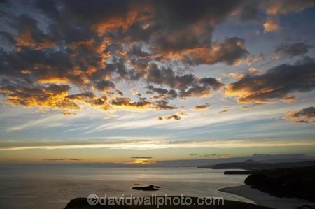 beach;beaches;coast;coastal;coastline;coastlines;coasts;Dunedin;dusk;evening;Lawyers-Head;Lawyers-Head;N.Z.;New-Zealand;nightfall;NZ;Ocean;Oceans;Otago;Pacific-Ocean;S.I.;sea;shore;shoreline;shorelines;shores;SI;sky;Smaills-Beach;Smaills-Beach;South-Island;sunset;sunsets;twilight