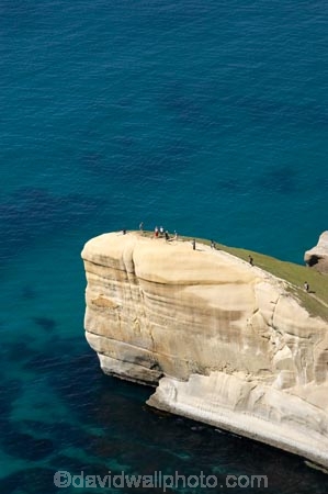 aerial;aerial-photo;aerial-photograph;aerial-photographs;aerial-photography;aerial-photos;aerial-view;aerial-views;aerials;bluff;bluffs;cliff;cliffs;coast;coastal;coastal-erosion;coastline;coastlines;coasts;Dunedin;headland;headlands;N.Z.;New-Zealand;NZ;ocean;oceans;Otago;Pacific-Ocean;S.I.;sandstone;sea;sea-cliff;sea-cliffs;seas;shore;shoreline;shorelines;shores;SI;South-Is.;South-Island;steep;tourism;tourist;tourists;Tunnel-Beach;water