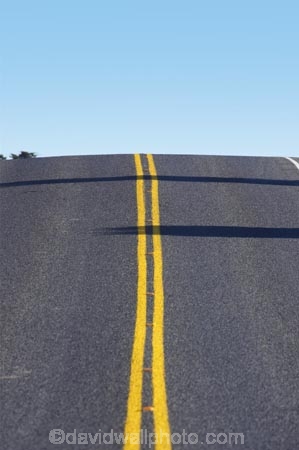 bitumen;centre-line;centre-lines;centre_line;centre_lines;centreline;centrelines;chip-seal;corner;corners;double-yellow-line;driving;empty-road;highway;highways;line;lines;no-overtaking;no-passing;no_overtaking;no_passing;open-road;open-roads;road;road-trip;roads;seal;straight;straights;tar;transport;transportation;travel;traveling;travelling;trip