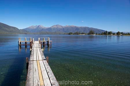 clean;Fiordland;jetties;jetty;lake;Lake-Te-Anau;lakes;N.Z.;New-Zealand;NZ;pier;piers;pristine;S.I.;SI;South-Island;Southland;Te-Anau;water-clear;waterside;wharf;wharfes;wharves