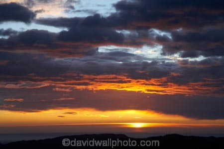 break-of-day;dawn;dawning;daybreak;early-light;first-light;Hawke-Bay;Hawkes-Bay;Hawkes-Bay;morning;N.I.;N.Z.;New-Zealand;NI;North-Is;North-Is.;North-Island;NZ;orange;sunrise;sunrises;sunup;twilight
