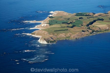 aerial;aerial-photo;aerial-photography;aerial-photos;aerial-view;aerial-views;aerials;coast;coastal;coastline;coastlines;coasts;Kaikoura;Kaikoura-Peninsula;Kaikoura-Peninsular;Marlborough;N.Z.;New-Zealand;NZ;ocean;S.I.;sea;shore;shoreline;shorelines;shores;SI;South-Island;The-Point;water