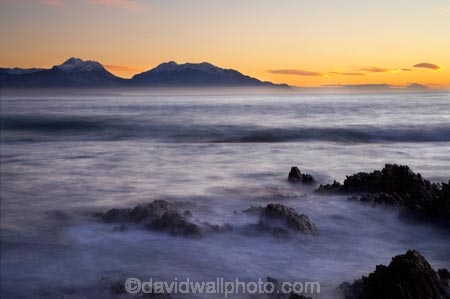 break-of-day;coast;coastal;coastline;coastlines;coasts;dawn;dawning;daybreak;first-light;foreshore;Kaikoura;Kaikoura-Coast;Kaikoura-Range;Kaikoura-Ranges;long-exposure;Marlborough;morning;mountain;mountains;N.Z.;New-Zealand;NZ;ocean;orange;Pacific-Ocean;range;ranges;rock;rocks;S.I.;sea;season;seasonal;seasons;Seaward-Kaikoura-Range;Seaward-Kaikoura-Ranges;shore;shoreline;shorelines;shores;SI;snow;South-Is;South-Island;sunrise;sunrises;sunup;time-exposure;time-exposures;time_exposure;twilight;water;wave;waves;winter;wintery