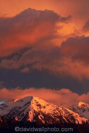 alpenglo;alpenglow;alpine;alpinglo;alpinglow;break-of-day;cloud;clouds;color;colors;colour;colours;dawn;dawning;daybreak;first-light;Kaikoura;Kaikoura-Coast;Kaikoura-Range;Kaikoura-Ranges;Marlborough;morning;mountain;mountainous;mountains;mt;New-Zealand;NZ;orange;S.I.;Seaward-Kaikoura-Range;Seaward-Kaikoura-Ranges;snow;snow-capped;snowy;South-Is;South-Island;Sth-Is;sunrise;sunrises;sunup;twilight