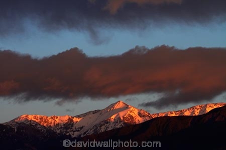 alpenglo;alpenglow;alpine;alpinglo;alpinglow;break-of-day;cloud;clouds;color;colors;colour;colours;dawn;dawning;daybreak;first-light;Kaikoura;Kaikoura-Coast;Kaikoura-Range;Kaikoura-Ranges;Marlborough;morning;mountain;mountainous;mountains;mt;New-Zealand;NZ;orange;S.I.;Seaward-Kaikoura-Range;Seaward-Kaikoura-Ranges;snow;snow-capped;snowy;South-Is;South-Island;Sth-Is;sunrise;sunrises;sunup;twilight