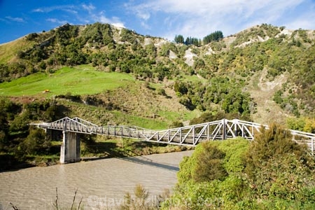 agricultural;agriculture;Bridge;bridges;country;countryside;farm;farming;farmland;farms;field;fields;Mangaweka;meadow;meadows;N.I.;N.Z.;New-Zealand;NI;North-Island;NZ;paddock;paddocks;pasture;pastures;Rangitikei;Rangitikei-River;river;rivers;road-bridge;road-bridges;rural;traffic-bridge;traffic-bridges