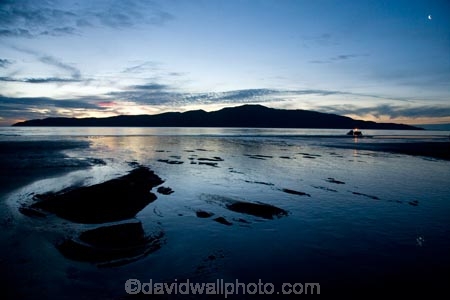 beach;beaches;calm;cloud;clouds;coast;coastal;coastline;coastlines;coasts;dusk;end-of-day;end-of-the-day;evening;fishing-boat;fishing-boats;foreshore;Kapiti-Coast;Kapiti-Is;Kapiti-Is.;Kapiti-Island;last-light;N.Z.;New-Zealand;nightfall;North-Is;North-Is.;North-Island;NZ;ocean;oceans;Otaheke-Strait;Paraparaumu;Paraparaumu-Beach;placid;pleasure-boat;pleasure-boats;quiet;Rauoterangi-Channel;reflection;reflections;sand;sandy;sea;seas;serene;shore;shoreline;shorelines;shores;sky;smooth;still;sunset;sunsets;Tasman-Sea;tidal;tides;Tikotu-Creek;Tikotu-Stream;tractor;tractors;tranquil;twilight;water