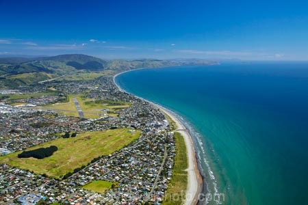 aerial;aerial-image;aerial-images;aerial-photo;aerial-photograph;aerial-photographs;aerial-photography;aerial-photos;aerial-view;aerial-views;aerials;beach;beaches;coast;coastal;coastline;coastlines;coasts;course;courses;golf;golf-course;golf-courses;golf-link;golf-links;Kapiti-Coast;N.I.;N.Z.;New-Zealand;NI;North-Is;North-Island;NZ;Otaheke-Strait;Paraparaumu;Paraparaumu-Beach;Paraparaumu-Beach-Links-Golf-Course;Raumati-Beach;Rauoterangi-Channel;sea;seas;shore;shoreline;shorelines;shores;water;Wellington