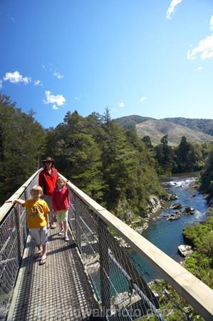 boy;boys;bridge;bridges;child;children;daughter;daughters;families;family;foot-bridge;foot-bridges;footbridge;footbridges;girl;girls;hiking-track;hiking-tracks;kid;kids;little-boy;little-boys;little-girl;little-girls;Marlborough;model-release;model-released;mother;mothers;N.Z.;New-Zealand;NZ;pedestrian-bridge;pedestrian-bridges;Pelorus-Bridge;people;person;Rai-River;river;rivers;S.I.;SI;small-boy;small-boys;son;South-Is.;South-Island;suspension-bridge;suspension-bridges;swing-bridge;swing-bridges;track;tracks;walking-track;walking-tracks;wire-bridge;wire-bridges