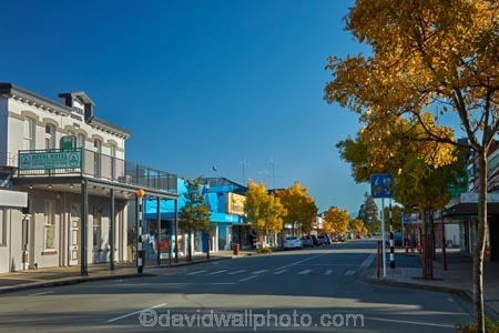 1894;autuminal;autumn;autumn-colour;autumn-colours;autumnal;building;buildings;Canterbury;color;colors;colour;colours;deciduous;fall;gold;golden;heritage;historic;historic-building;historic-buildings;historical;historical-building;historical-buildings;history;King-St;King-Street;leaf;leaves;N.Z.;New-Zealand;NZ;old;Royal-Hotel;S.I.;season;seasonal;seasons;SI;South-Canterbury;South-Is;South-Island;Sth-Is;Temuka;tradition;traditional;tree;trees;yellow