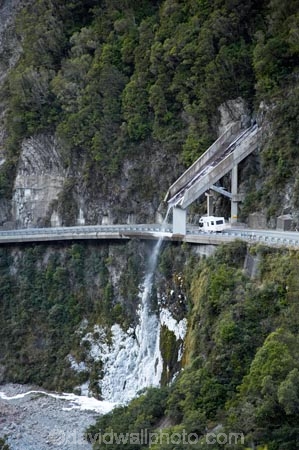 Arthurs-Pass-Road;Arthurs-Pass-Road;bluff;bluffs;cascade;cascades;cliff;cliffs;creek;creeks;engineering-feat;falls;frozen-waterfall;frozern-waterfalls;ice-waterfall;ice-waterfalls;mountainside;mountainsides;N.Z.;natural;nature;New-Zealand;NZ;Otira-Gorge;Otira-River;S.I.;scene;scenic;SI;South-Is.;South-Island;Southern-Alps;State-Highway-73;steep;stream;streams;water;Water-Bridge;water-fall;water-falls;waterfall;waterfalls;Wesl-Coast;Westland;winter