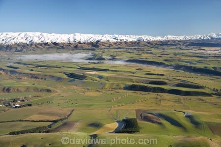 aerial;aerial-photo;aerial-photograph;aerial-photographs;aerial-photography;aerial-photos;aerial-view;aerial-views;aerials;agricultural;agriculture;Canterbury;country;countryside;Dalgety-Range;farm;farming;farmland;farms;field;fields;Hunter-Hills;Hunters-Hills;meadow;meadows;Motukaika;Motukaika-River;N.Z.;New-Zealand;NZ;paddock;paddocks;pasture;pastures;range;ranges;rural;S.I.;season;seasonal;seasons;SI;snow;snow-capped;snow_capped;snowcapped;snowy;South-Canterbury;South-Is;South-Island;The-Hunters-Hills;winter