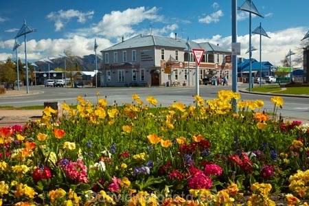 ale-house;ale-houses;Aotearoa;bar;bars;bloom;blooming;blooms;brown;Brown-Pub;building;buildings;Canterbury;floral;flower;flower-bed;flower-beds;flower-garden;flower-gardens;flowers;free-house;free-houses;garden;gardens;heritage;historic;historic-building;historic-buildings;historic-hotel;historic-pub;historical;historical-building;historical-buildings;history;hotel;hotels;Methven;Mid-Canterbury;N.Z.;New-Zealand;NZ;old;pub;public-flower-garden;public-garden;public-gardens;public-house;public-houses;pubs;saloon;saloons;season;seasonal;seasons;South-Is;South-Island;spring;spring-time;spring_time;springtime;Sth-Is;tavern;taverns;The-Brown-Pub