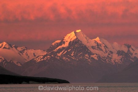 after-glow;alpenglow;alps;aoraki;aoraki-mount-cook-national-park;calm;calmness;clean;clear;cloud;clouds;color;colors;colour;colours;dusk;fresh;glow;high-country;highest;holiday;holidays;idyllic;lake;lakes;light;lighting;mackenzie-country;main-divide;mount-cook;mountain;Mountains;mt-cook;mt.-cook;national-park;natural;Nature;new-zealand;orange;Outdoor;Outdoors;Outside;peak;pink;Quiet;Quietness;red;scenery;Scenic;Scenics;silence;sky;snow;south-island;southern-alps;sunset;tourism;tourist;tourists;tranquil;tranquility;travel;traveler;travelers;traveling;traveller;travellers;vacation;vacations;water