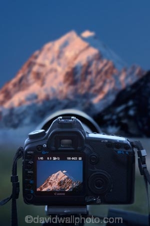 5D-MkII;alp;alpenglo;alpenglow;alpine;alpinglo;alpinglow;alps;altitude;Aoraki;Aoraki-Mt-Cook;Aoraki-Mt-Cook-N.P.;Aoraki-Mt-Cook-National-Park;Aoraki-Mt-Cook-NP;Aoraki-Mount-Cook;Aoraki-Mt-Cook;Aoraki-Mt-Cook-N.P.;Aoraki-Mt-Cook-National-Park;Aoraki-Mt-Cook-NP;camera;cameras;Canon;Canon-EOS-5D-MkII-Camera;Canterbury;digital-camera;digital-cameras;dusk;EOS;evening;high-altitude;Mackenzie-Country;Mackenzie-District;main-divide;mount;Mount-Cook;mountain;mountain-peak;mountainous;mountains;mountainside;mt;Mt-Cook;Mt-Cook-N.P.;Mt-Cook-National-Park;Mt-Cook-NP;mt.;Mt.-Cook;N.Z.;New-Zealand;nightfall;NZ;orange;peak;peaks;range;ranges;S.I.;SI;snow;snow-capped;snow_capped;snowcapped;snowy;South-Canterbury;South-Is.;South-Island;southern-alps;summit;summits;sunset;sunsets;twilight
