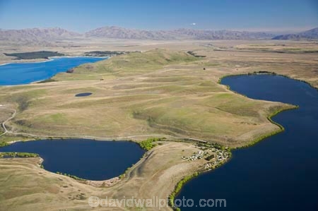 aerial;aerial-photo;aerial-photography;aerial-photos;aerials;air-to-air;Canterbury;lake;Lake-Alexandrina;Lake-McGregor;Lake-Tekapo;lakes;Mackenzie-Country;N.Z.;New-Zealand;NZ;South-Canterbury;South-Island;water