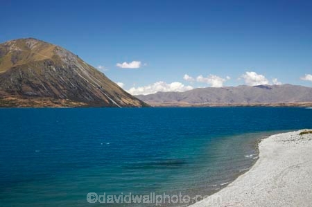 aqua;Ben-Ohau;blue;Canterbury;lake;Lake-Ohau;lakes;Mackenzie-Country;N.Z.;New-Zealand;North-Otago;NZ;S.I.;shore;shoreline;shorelines;SI;South-Canterbury;South-Island;teal;turquoise;Waitaki-District;water
