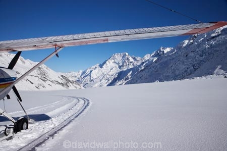 Aeroplane;Aeroplanes;Aircraft;Aircrafts;Airplane;Airplanes;alp;alpine;alps;altitude;Aoraki;Aoraki-Mt-Cook;Aoraki-Mt-Cook-National-Park;aviation;Canterbury;Cessna;Cessna-185;Cessna-A185F;cold;Flight;Flights;Flying;glacial;glacier;glaciers;high-altitude;main-divide;mount;Mount-Cook;Mount-Cook-Ski-Planes;mountain;mountain-peak;mountainous;mountains;mountainside;mt;Mt-Cook;Mt-Cook-National-Park;Mt-Cook-Ski-Planes;mt.;Mt.-Cook;N.Z.;New-Zealand;NZ;peak;peaks;Plane;Planes;powder-snow;range;ranges;S.I.;SI;Ski-Plane;Ski-Planes;Ski_plane;Ski_planes;Skiplane;Skiplanes;snow;snow-capped;snow-plane;snow_capped;snow_plane;snowcapped;snowplane;snowy;South-Canterbury;South-Is.;South-Island;southern-alps;strut;struts;summit;summits;Tasman-Glacier;Tourism;Transport;Transportation;Transports;Travel;wing;wings;winter