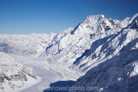 aerial;aerial-photo;aerial-photograph;aerial-photographs;aerial-photography;aerial-photos;aerial-view;aerial-views;aerials;alp;alpine;alps;altitude;Aoraki;Aoraki-Mt-Cook;Aoraki-Mt-Cook-National-Park;Canterbury;cold;glacial;glacial-valley;glacier;glaciers;high-altitude;main-divide;mount;Mount-Cook;mountain;mountain-peak;mountainous;mountains;mountainside;mt;Mt-Cook;Mt-Cook-National-Park;mt.;Mt.-Cook;N.Z.;New-Zealand;NZ;peak;peaks;range;ranges;S.I.;season;seasonal;seasons;SI;snow;snow-capped;snow_capped;snowcapped;snowy;South-Canterbury;South-Is.;South-Island;southern-alps;summit;summits;Tasman-Glacier;winter