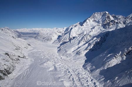 aerial;aerial-photo;aerial-photograph;aerial-photographs;aerial-photography;aerial-photos;aerial-view;aerial-views;aerials;alp;alpine;alps;altitude;Aoraki;Aoraki-Mt-Cook;Aoraki-Mt-Cook-National-Park;Canterbury;cold;glacial;glacial-valley;glacier;glaciers;high-altitude;main-divide;mount;Mount-Cook;mountain;mountain-peak;mountainous;mountains;mountainside;mt;Mt-Cook;Mt-Cook-National-Park;mt.;Mt.-Cook;N.Z.;New-Zealand;NZ;peak;peaks;range;ranges;S.I.;season;seasonal;seasons;SI;snow;snow-capped;snow_capped;snowcapped;snowy;South-Canterbury;South-Is.;South-Island;southern-alps;summit;summits;Tasman-Glacier;winter