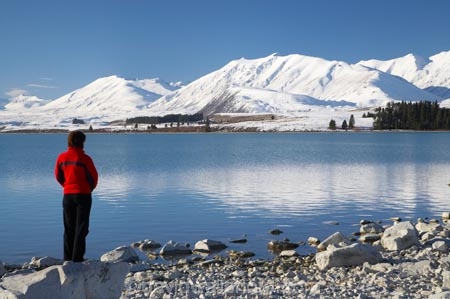 altitude;calm;Canterbury;cold;female;freeze;freezing;high-altitude;Lake-Tekapo;Mackenzie-Country;mount;mountain;mountain-peak;mountainous;mountains;mountainside;mt;mt.;N.Z.;New-Zealand;NZ;peak;peaks;people;person;placid;quiet;range;ranges;reflection;reflections;rock;rocks;S.I.;season;seasonal;seasons;serene;shore;shoreline;shorelines;SI;smooth;snow;snow-capped;snow_capped;snowcapped;snowy;South-Canterbury;South-Is;South-Island;still;summit;summits;Tekapo;tranquil;Two-Thumb-Range;water;white;winter;wintery;woman;women