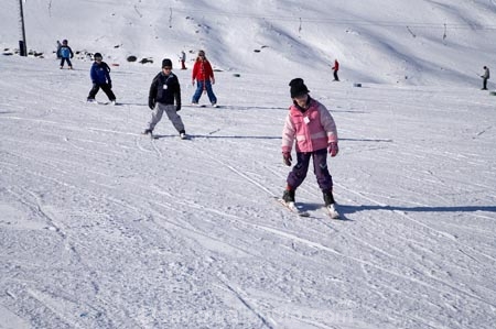 alp;alpine;alpine-resort;alpine-resorts;alpne;alps;altitude;boy;boys;brother;brothers;Canterbury;child;children;cold;freeze;freezing;girl;girls;high-altitude;kid;kids;learners-slope;little-boy;little-girl;Mackenzie-Country;mount;mountain;mountainous;mountains;mountainside;mt;mt.;N.Z.;New-Zealand;NZ;people;person;recreation;Round-Hill-Ski-Area;Round-Hill-Ski-Field;Roundhill-Ski-Area;Roundhill-Ski-Field;S.I.;season;seasonal;seasons;SI;sibbling;sibblings;sister;sisters;ski;ski-area;ski-areas;ski-field;ski-fields;ski-resort;ski-resorts;ski-slope;ski-slopes;skier;skiers;skifield;skifields;skiing;slope;slopes;small-boys;small-girls;snow;snow-capped;snow-sport;snow-sports;snowy;South-Canterbury;South-Is;South-Island;southern-alps;Tekapo-Ski-Area;Tekapo-Ski-Field;Two-Thumb-Range;white;winter;winter-resort;winter-resorts;winter-sport;winter-sports;wintery