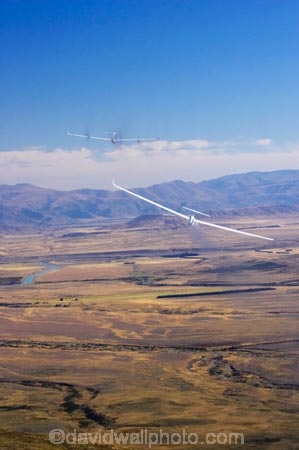 aerial;aerial-photo;aerial-photography;aerial-photos;aerials;air-to-air;aviate;aviation;aviator;aviators;flies;fly;flying;glide;glider;gliders;glides;gliding;N.Z.;New-Zealand;New-Zealand-Gliding-Grand-Prix;NZ;NZ-Gliding-Grand-Prix-2006;Omarama;race;races;racing;S.I.;sail-plane;sail-planes;sail-planing;sail_plane;sail_planes;sail_planing;sailplane;Sailplane-Grand-Prix;sailplanes;sailplaning;SI;soar;soaring;South-Island;water-ballast;wing;wings