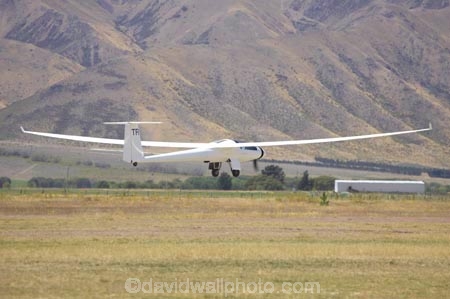 _B1A3059;aviate;aviation;aviator;aviators;flies;fly;flying;glide;glider;gliders;glides;gliding;motogliders;motor-glider;motor-gliders;motor-sailplane;motor-sailplanes;motorglider;motor_glider;motorgliders;motor_gliders;n.z.;new-zealand;New-Zealand-Gliding-Grand-Prix;north-otago;nz;omarama;Otago;S.I.;sail-plane;sail-planes;sail-planing;sailplane;sail_plane;sailplanes;sail_planes;sailplaning;sail_planing;self-propelled-glider;self-propelled-gliders;self-propelled-sailplane;self-propelled-sailplanes;selfpropelled-glider;self_propelled-glider;selfpropelled-gliders;self_propelled-gliders;selfpropelled-sailplane;self_propelled-sailplane;selfpropelled-sailplanes;self_propelled-sailplanes;SI;soar;soaring;south-island;Stemme;Waitaki-District;waitaki-valley;wing;wings