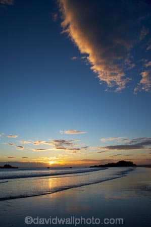 B.O.P.;Bay-of-Plenty;beach;beaches;BOP;break-of-day;calm;cloud;clouds;coast;coastal;coastline;coastlines;coasts;dawn;dawning;daybreak;first-light;foreshore;morning;Mount-Maunganui;Mt-Maunganui;Mt.-Maunganui;N.I.;N.Z.;New-Zealand;NI;North-Is;North-Island;NZ;ocean;placid;quiet;reflection;reflections;sea;serene;shore;shoreline;shorelines;shores;smooth;still;sunrise;sunrises;sunup;tranquil;twilight;water;wet-sand;yellow