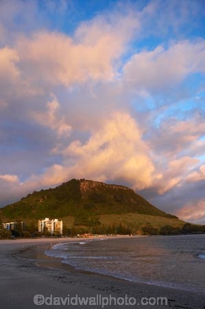 B.O.P.;Bay-of-Plenty;beach;beaches;BOP;break-of-day;cloud;clouds;coast;coastal;coastline;coastlines;coasts;dawn;dawning;daybreak;early-light;first-light;foreshore;morning;Mount-Maunganui;Mt-Maunganui;Mt.-Maunganui;N.I.;N.Z.;New-Zealand;NI;North-Is;North-Island;NZ;ocean;sea;shore;shoreline;shorelines;shores;The-Mount;water