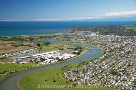 s-bend;aerial;aerial-photo;aerial-photograph;aerial-photographs;aerial-photography;aerial-photos;aerial-view;aerial-views;aerials;Bay-of-Plenty;Carter-Holt-Harvey-Mill;CHH-Mill;coast;coastal;coastline;coastlines;coasts;foreshore;mill;mills;N.I.;N.Z.;New-Zealand;NI;North-Is;North-Island;NZ;ocean;Pacific-Ocean;Pulp-and-Paper-Mill;river;rivers;s-bend;sea;shore;shoreline;shorelines;shores;tidal;water;Whakatane;Whakatane-Mill;Whakatane-River;Wood-Mill